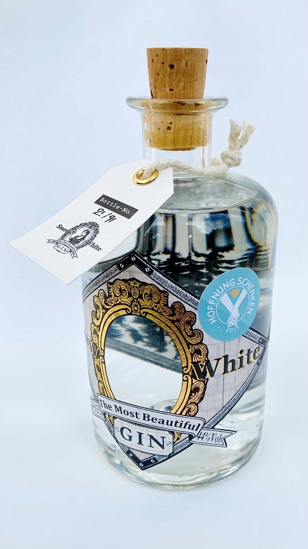 Snow White Gin